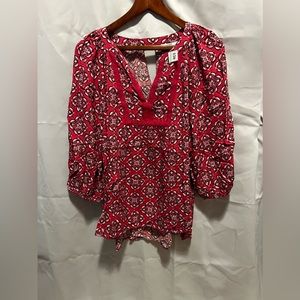 (126) Crown & Ivy NWT curvy blouse